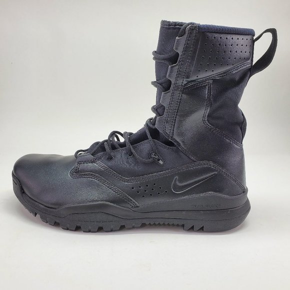 NIKE SFB FIELD 2 8" LEATHER TACTICAL COMBAT BOOTS